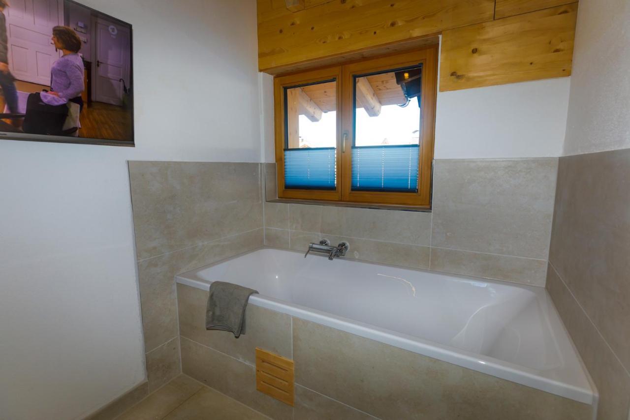 Alpenloft 1 Villa Mittenwald Exterior photo